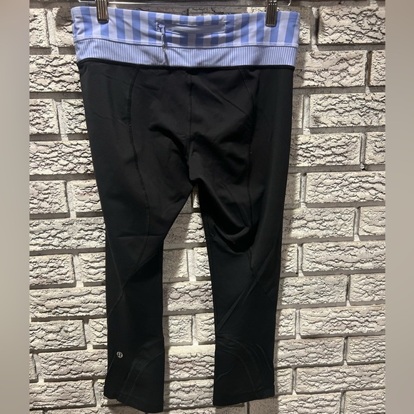 lululemon athletica Black Leggings with Light purple Striped Waistband - Picture 2 of 6